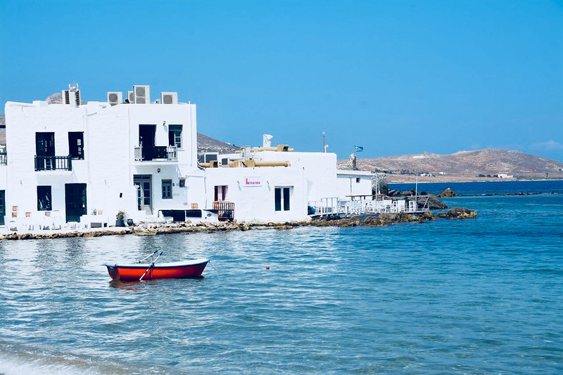 /greece-destinations/assets/paros-naousa.jpg