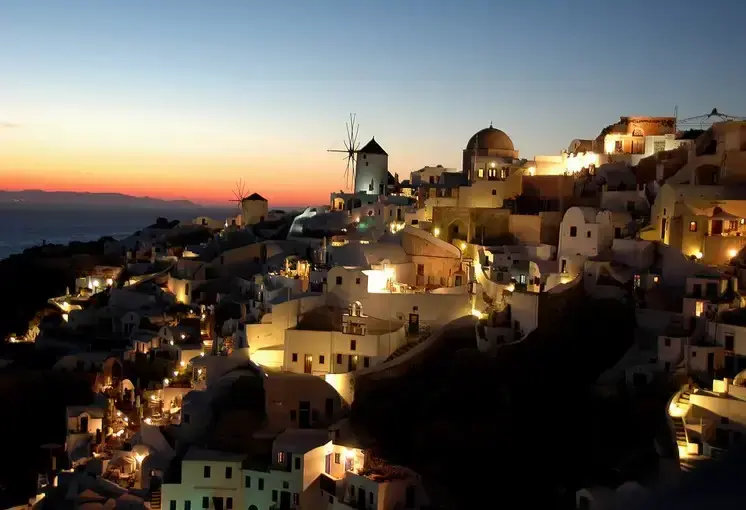 Volcano, Hot Springs, Thirassia &amp; Sunset Oia — Santorini
